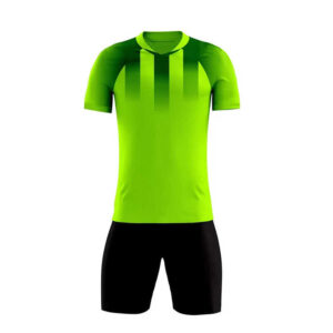 New Design Football Team Jersey Sets Quick-Dry Football Uniform Green Jersey With Team Logo Youth Soccer Jersey